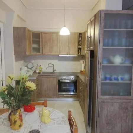 Mina * Vrachati